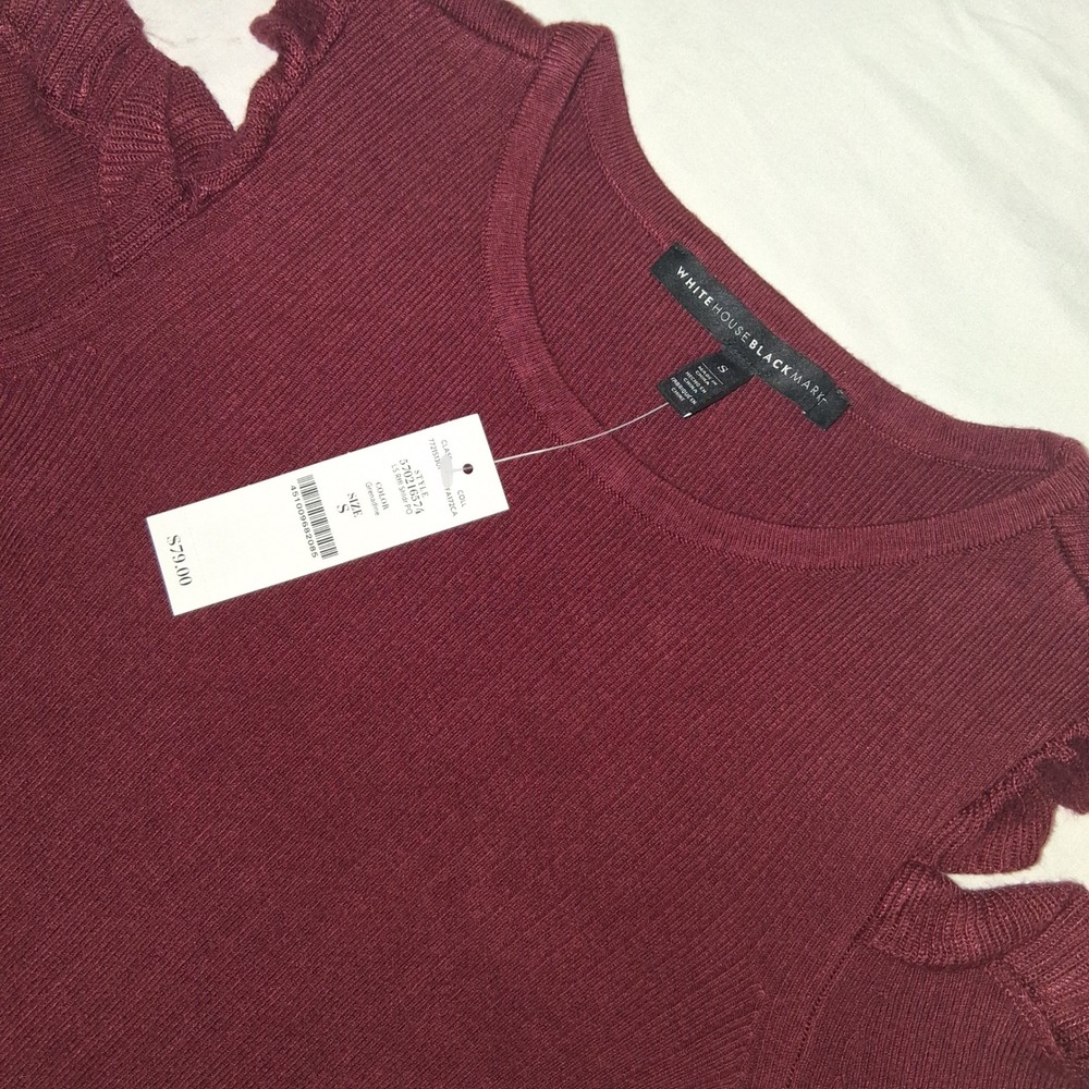 White House Black Market Burgundy Cold Shoulder Ruffle Ribbed Top NWT Size S New